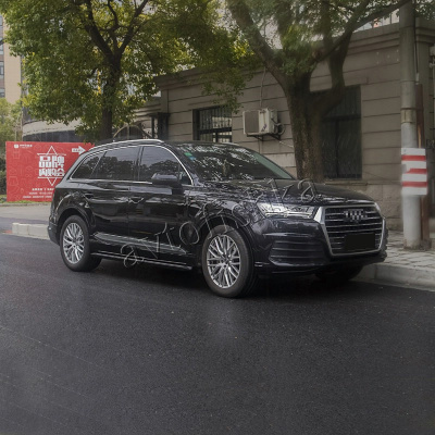 Audi Q7 (16-) штатные пороги (подножки) боковые