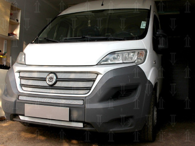 Peugeot Boxer (14–) Защита радиатора, хром, низ (2 части)